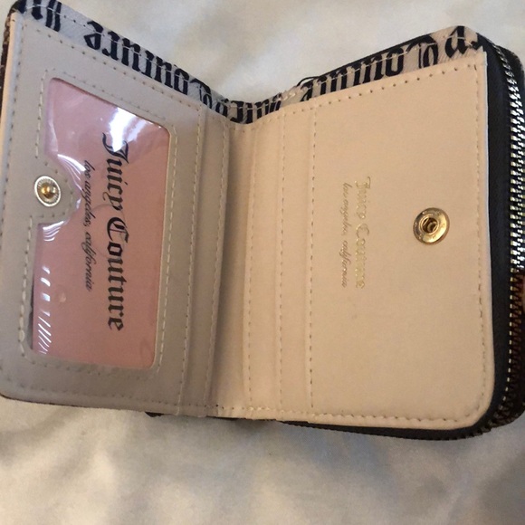 Juicy Couture Taupe Dark Brown Eastside Westside Small ZA Wallet Lock & Key NWT - Picture 12 of 16